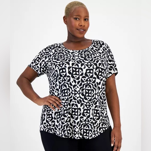 JM Collection Tops - JM COLLECTION T-shirt 1X black/white rayon/spandex =stretchy NWT short sleeve